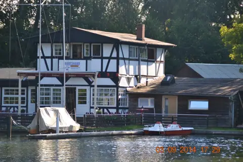 Werterhaltungsmaßnahmen am Bootshaus – Bild 7